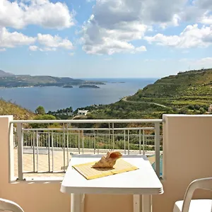  Apartment Aptera Paradise With Sea View